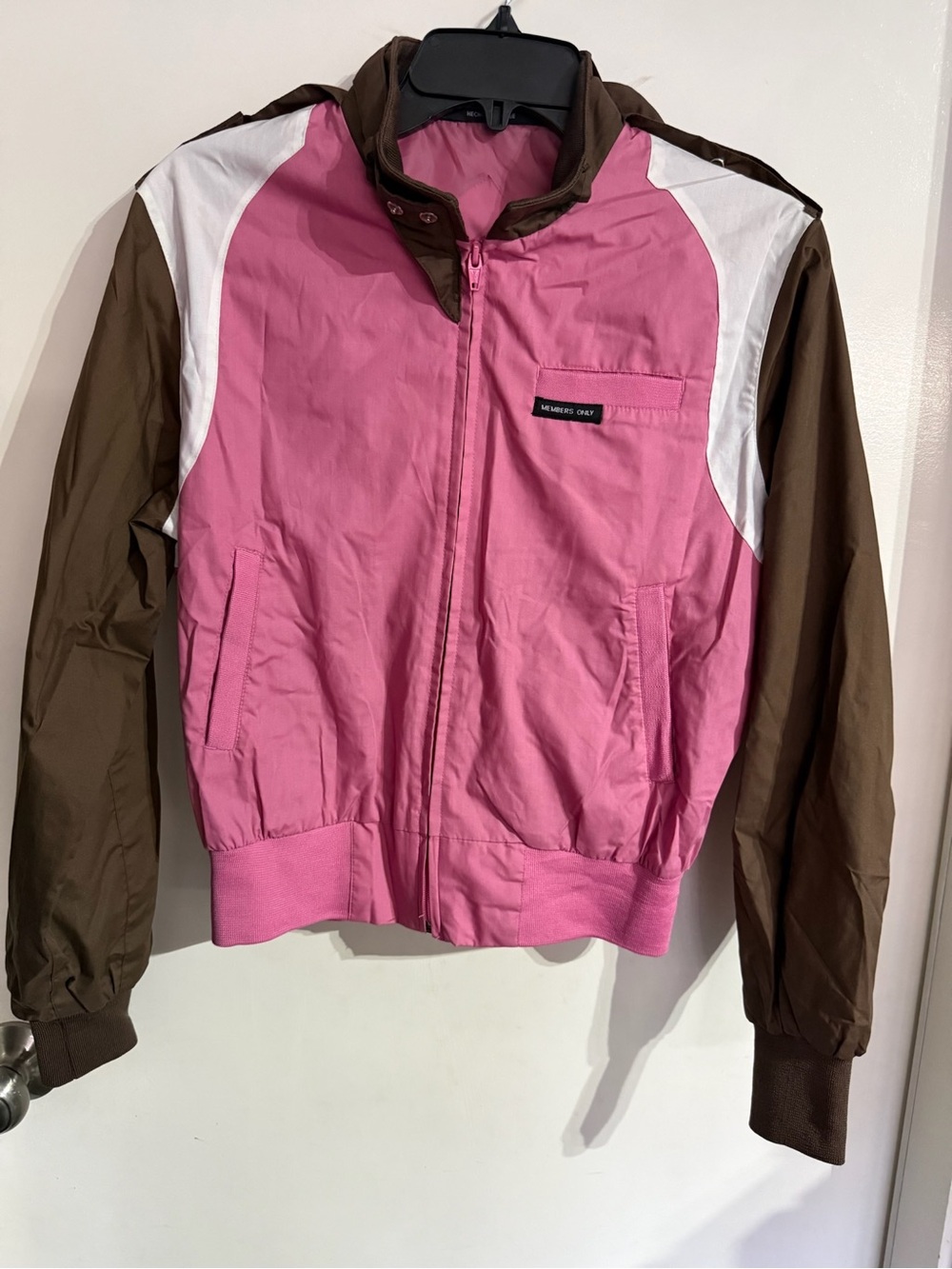 EUC Women’s Members Only Windbreaker Jacket Size Small